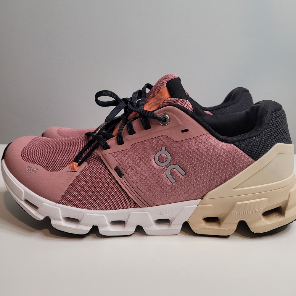 On Running Cloudflyer 4 Black and Pink Women's Running Shoes Size W11